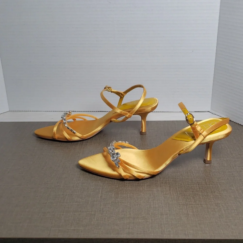 Deltan Yellow Aria Satin Jewel Ornament Dress Sandals - SZ‎ 7 - NWOT